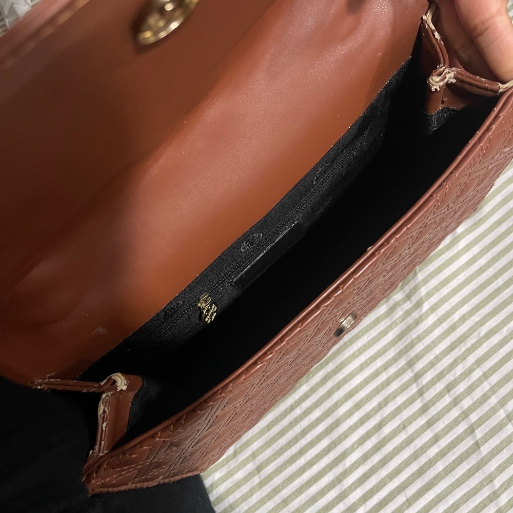 Purse - Picture 6 of 7